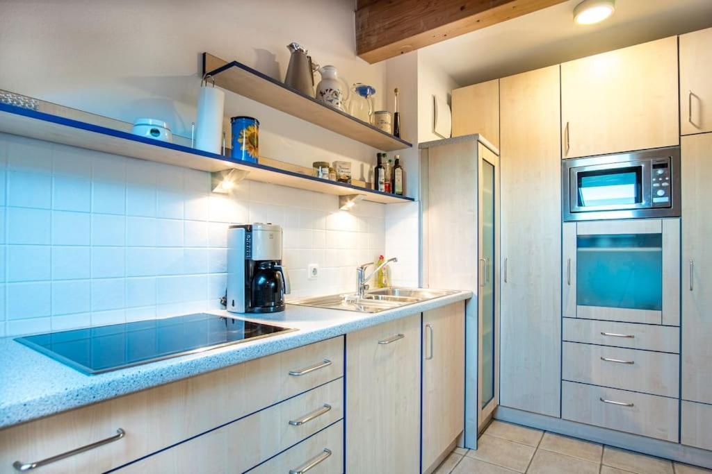 Luxury Living Near Weissensee +Balcony +Netflix Фюссен Екстер'єр фото